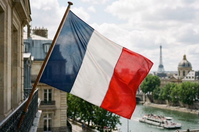 French Flag Colors, Meaning, History, Origin